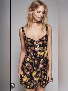 Free People Floral Black Lace-Up Summer Dress with Smocked Back Sz Small Petite